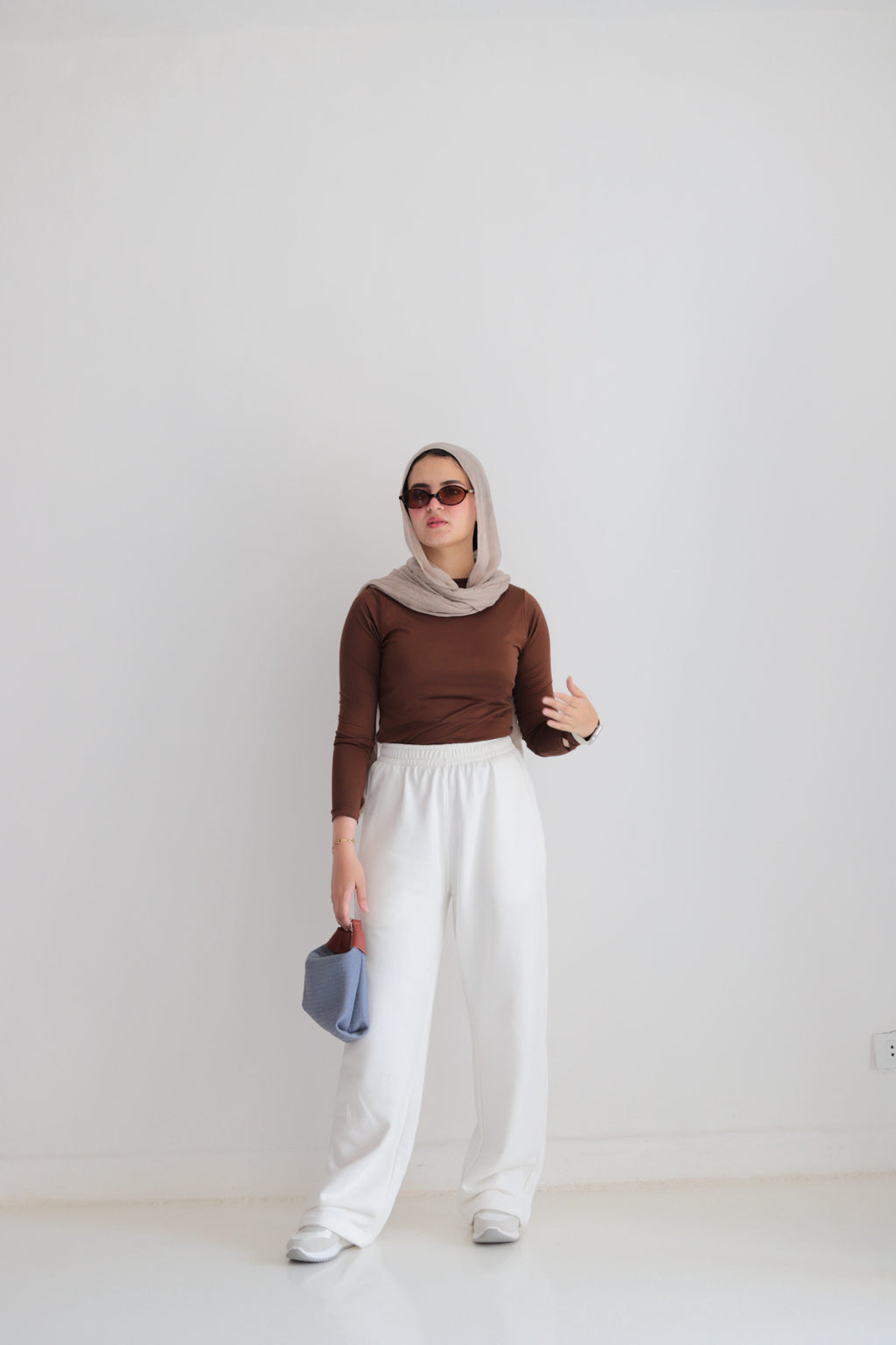 White Sweatpant